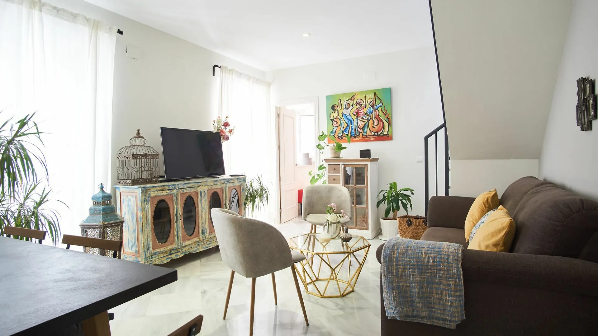 Coqueto Duplex En Zona Alfalfa 塞维利亚