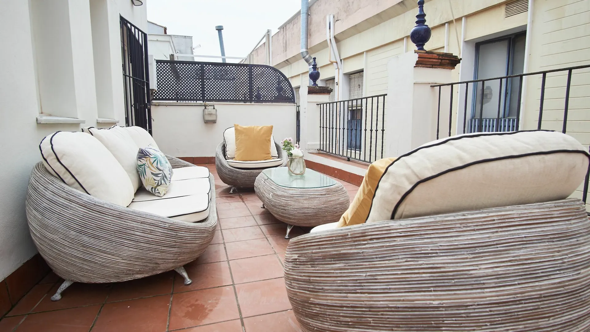 Coqueto Duplex En Zona Alfalfa 塞维利亚 0*,  西班牙